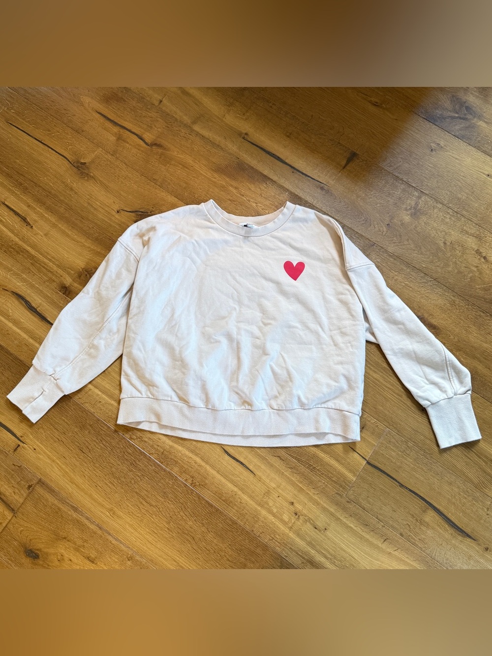 JoyLab Cream Crewneck Sweatshirt with Pink Heart